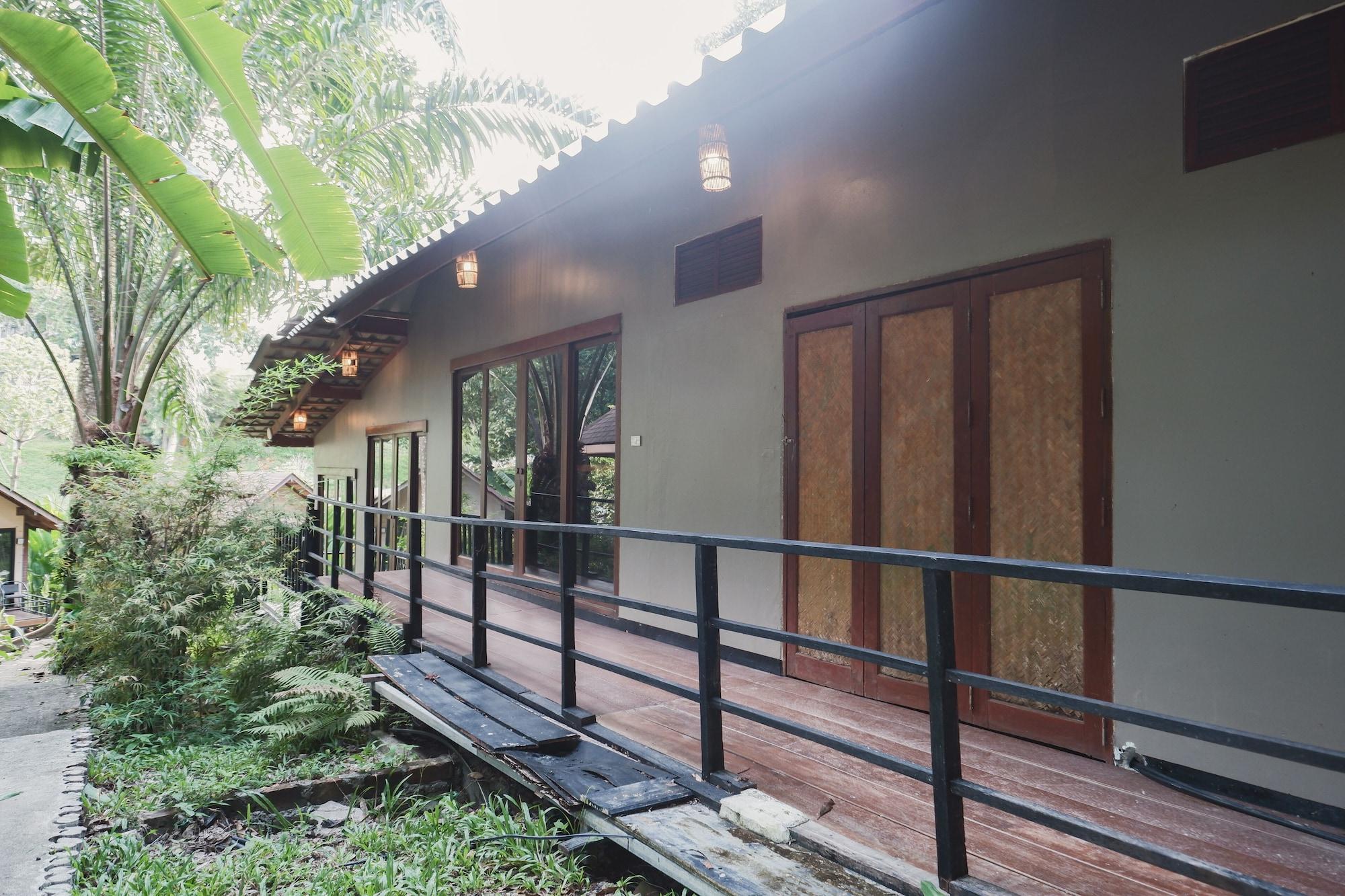 Srilanta And Resort Ko Lanta