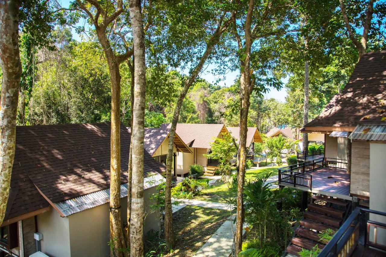 Srilanta And Ko Lanta